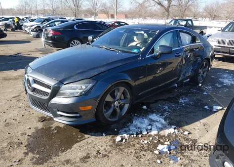 2012 Mercedes-Benz Cls 550 z USA, uszkodzony, nr VIN WDDLJ7DB5CA008310